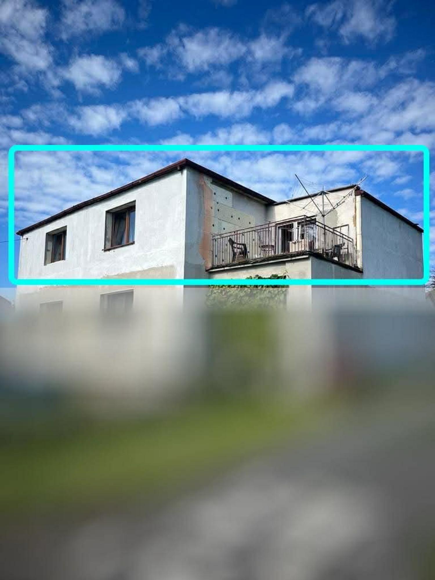 wydzielony lokal mieszkalny, pow. działki 703m2